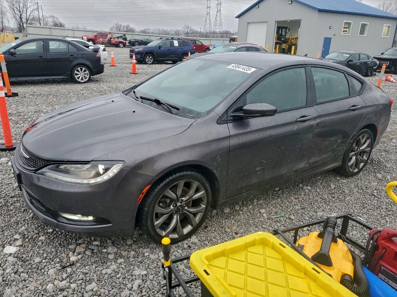 Global Auto Auctions: 2015 CHRYSLER 200 S