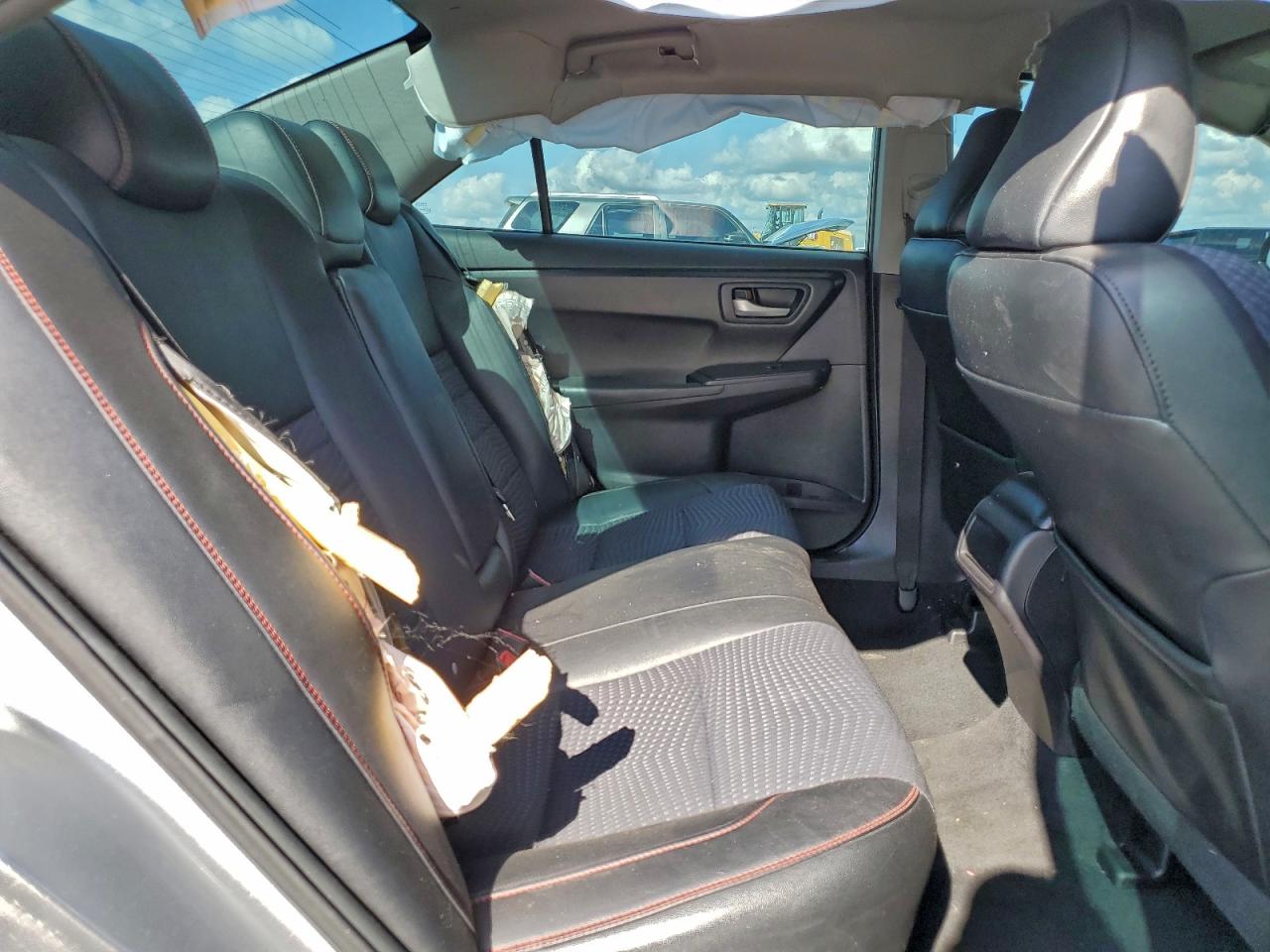 Lot #3301859026 2015 TOYOTA CAMRY LE