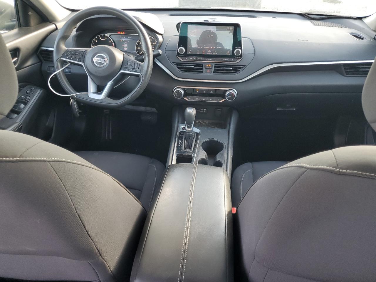 NISSAN ALTIMA S