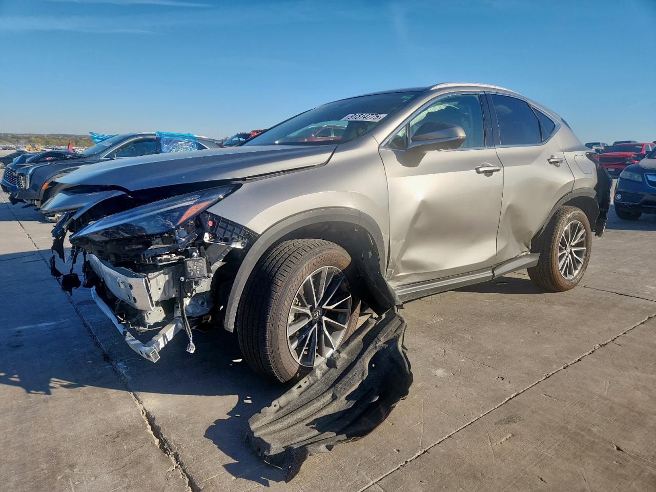 LEXUS NX 350H BASE