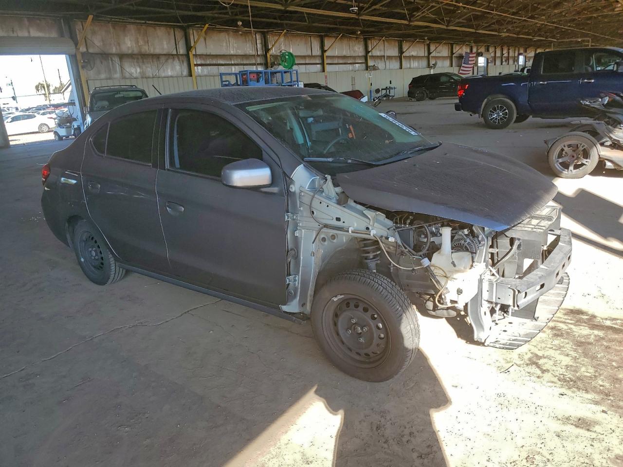 MITSUBISHI MIRAGE G4 ES