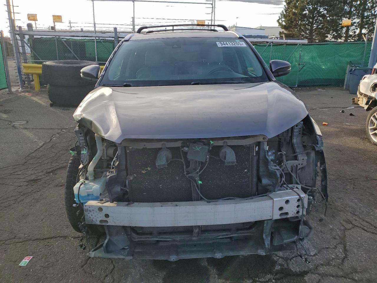 TOYOTA HIGHLANDER LIMITED