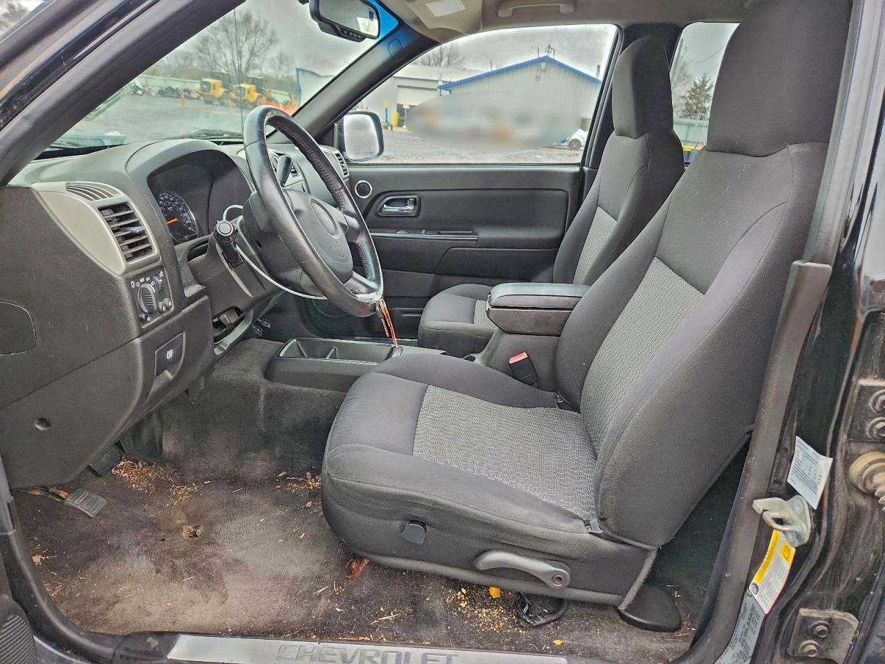 CHEVROLET COLORADO LT