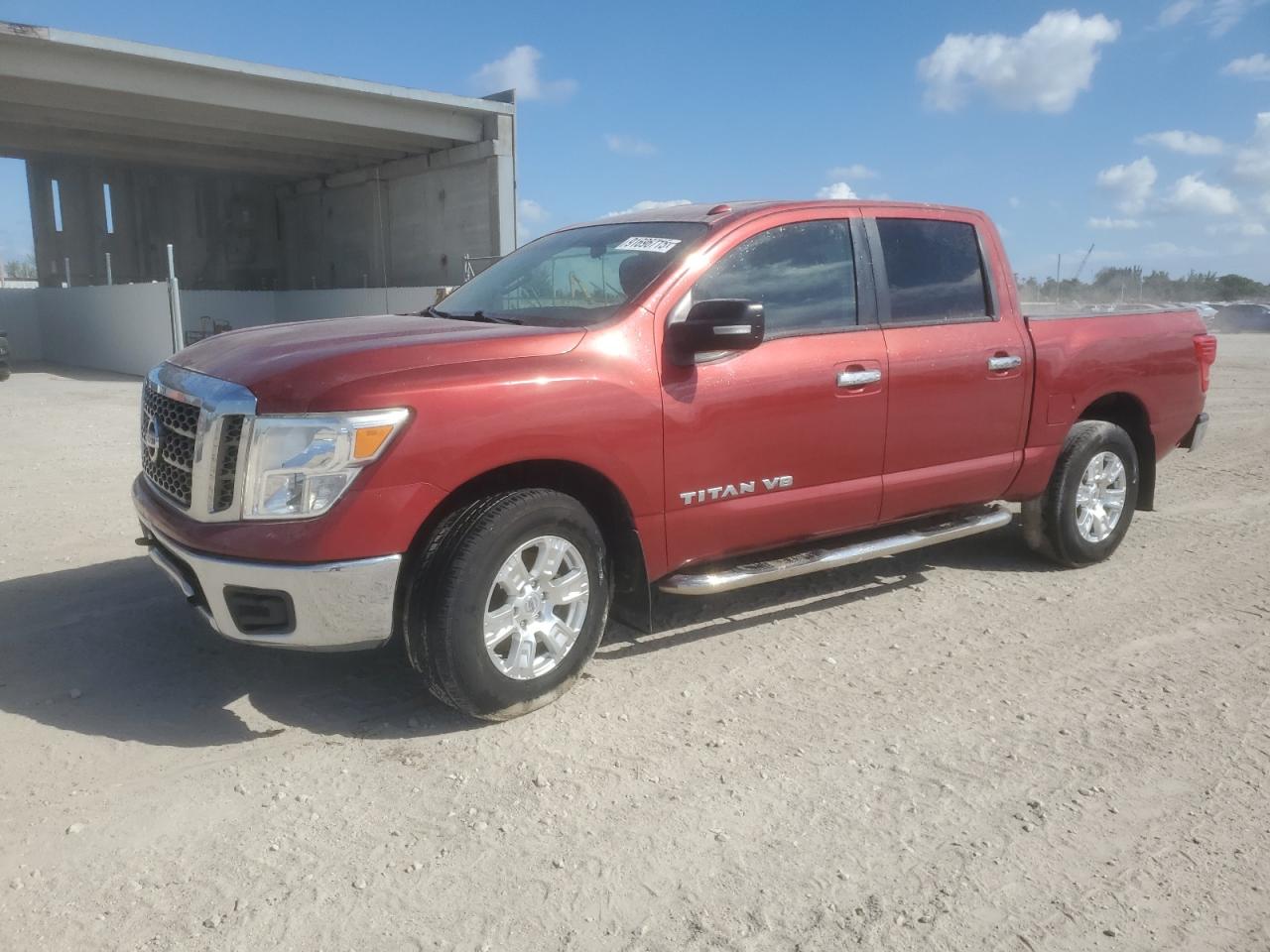 NISSAN TITAN S