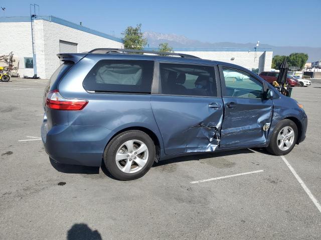 2017 TOYOTA SIENNA LE #3304889536