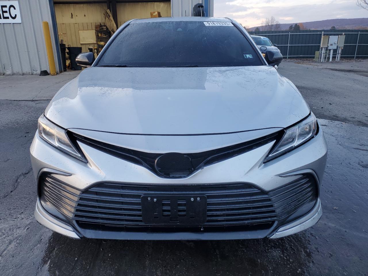 Lot #3316639488 2024 TOYOTA CAMRY LE