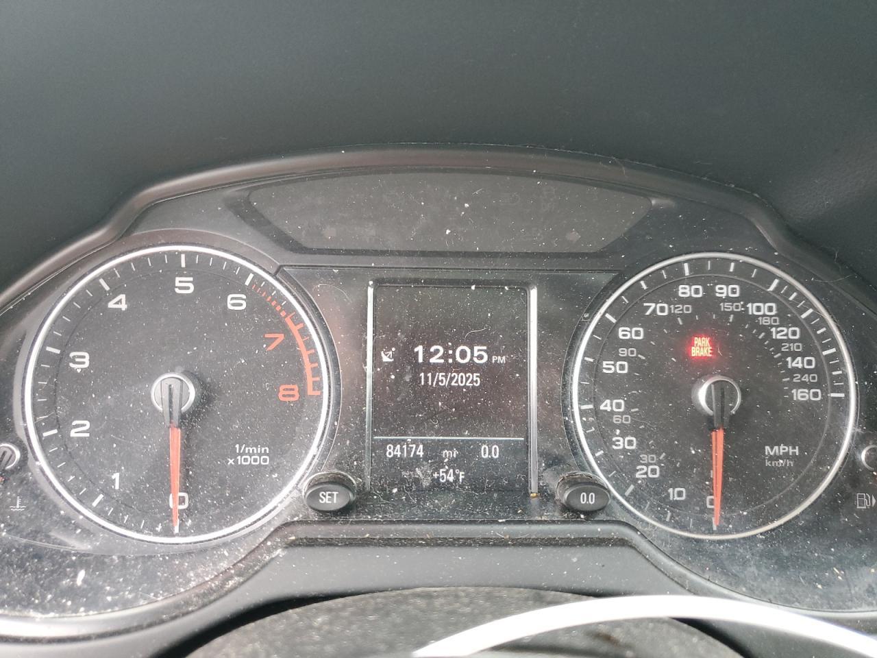 AUDI Q5 PREMIUM PLUS