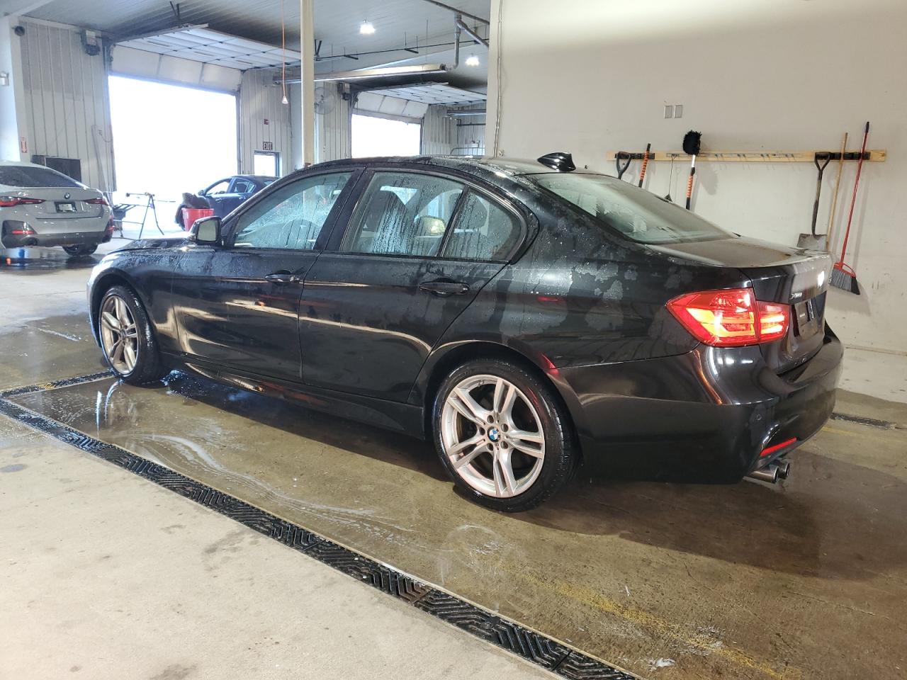 BMW 3 SERIES XI SULEV