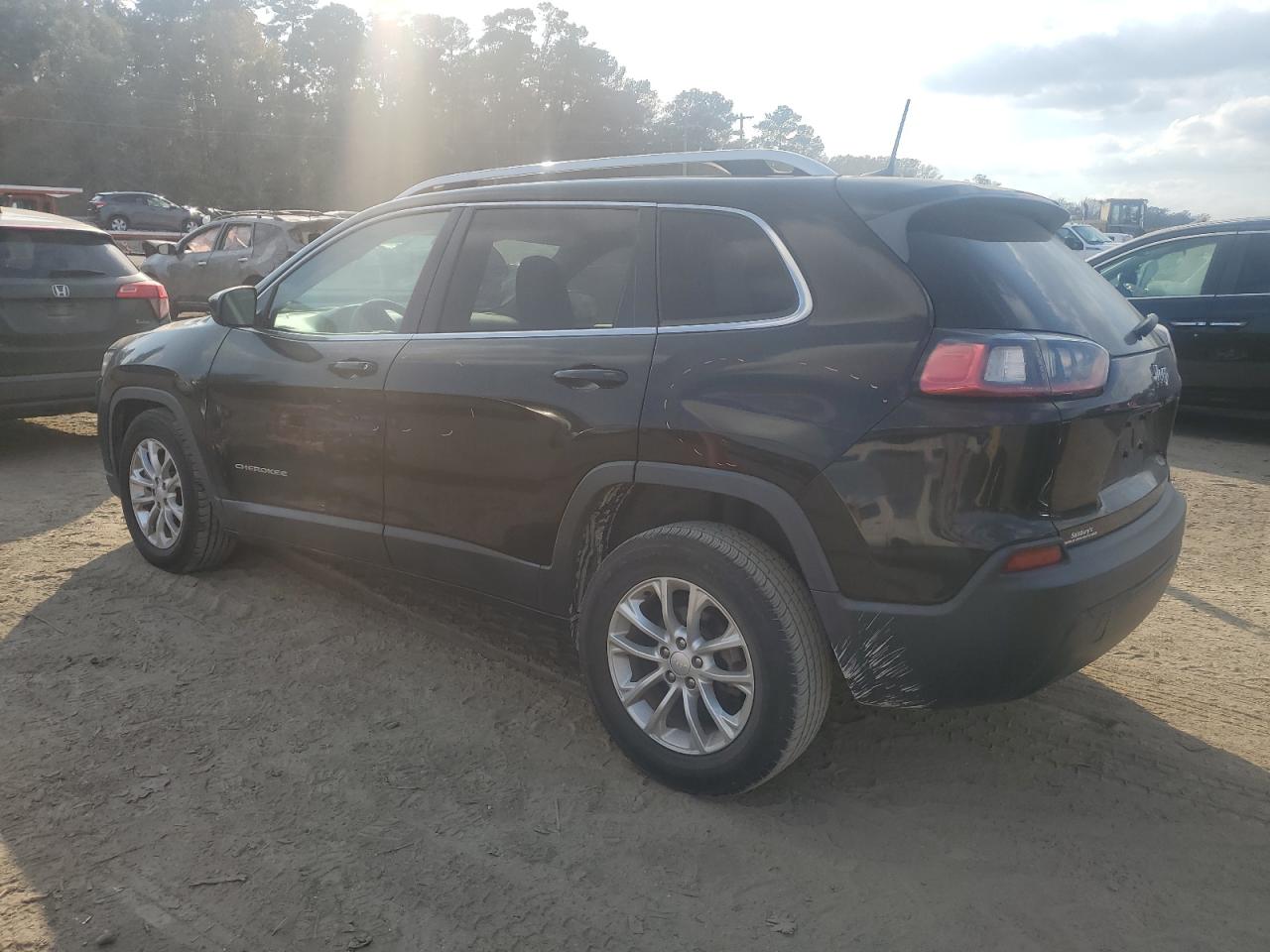 Lot #3302811927 2019 JEEP CHEROKEE L