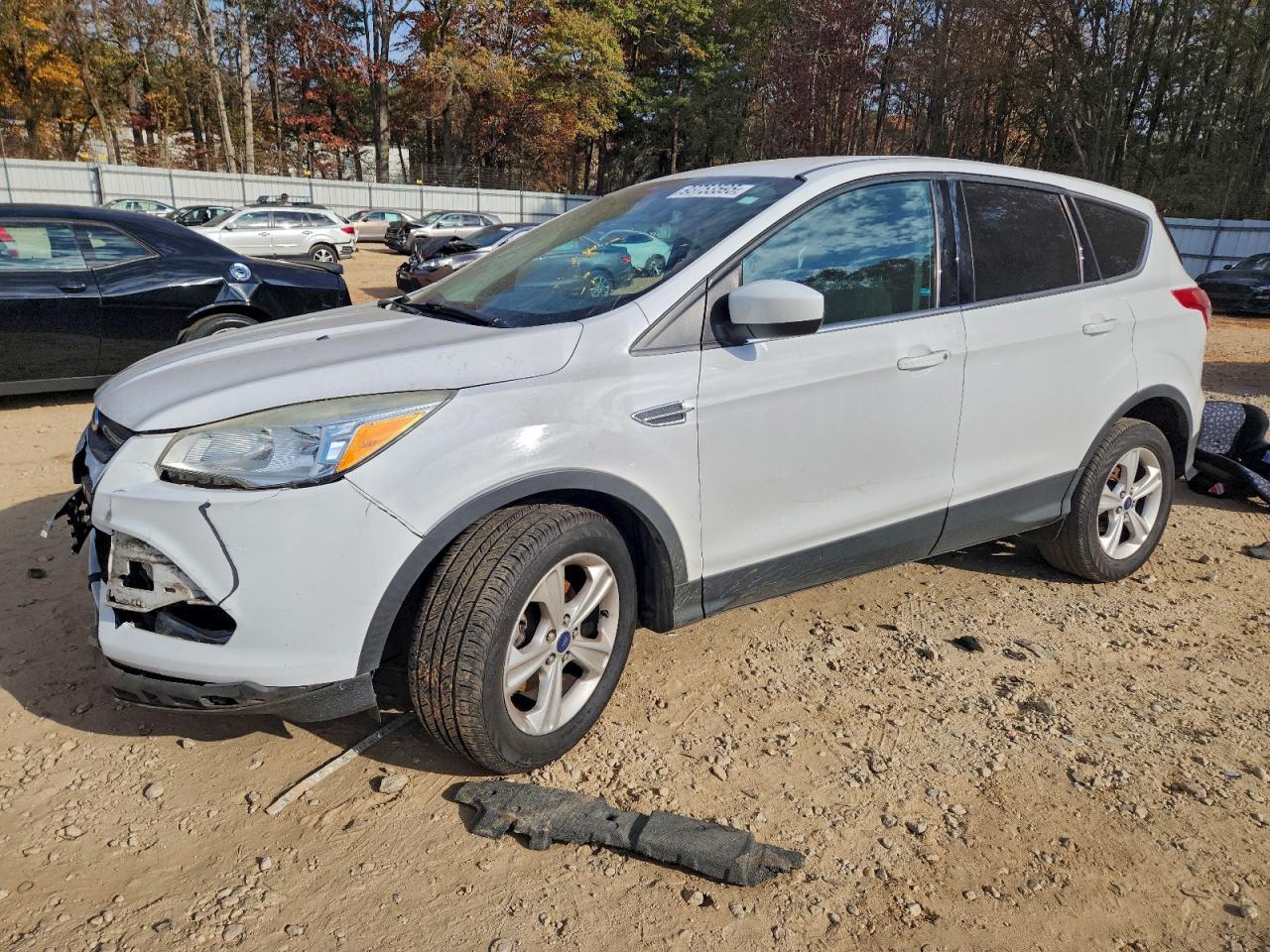 FORD ESCAPE SE