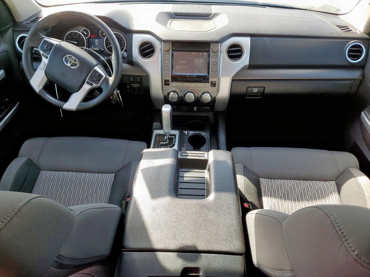 TOYOTA TUNDRA DOUBLE CAB SR