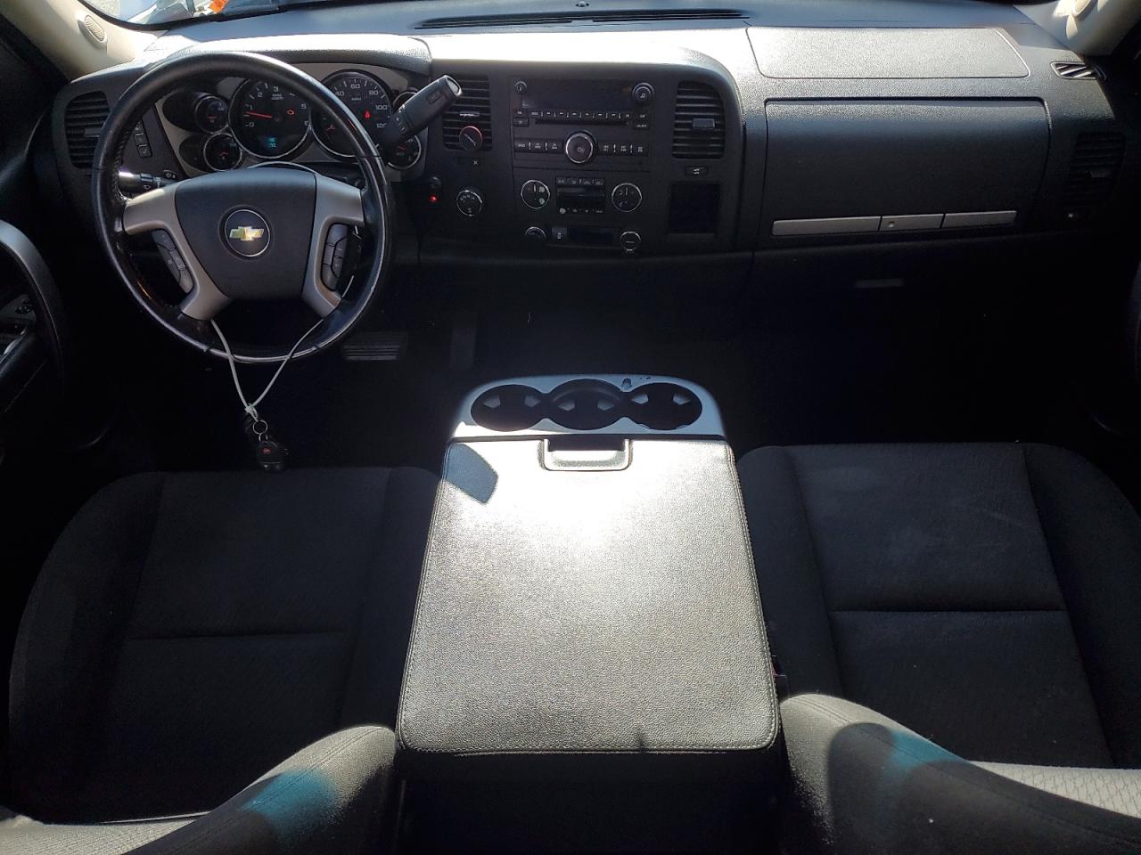 CHEVROLET SILVERADO K1500 LT