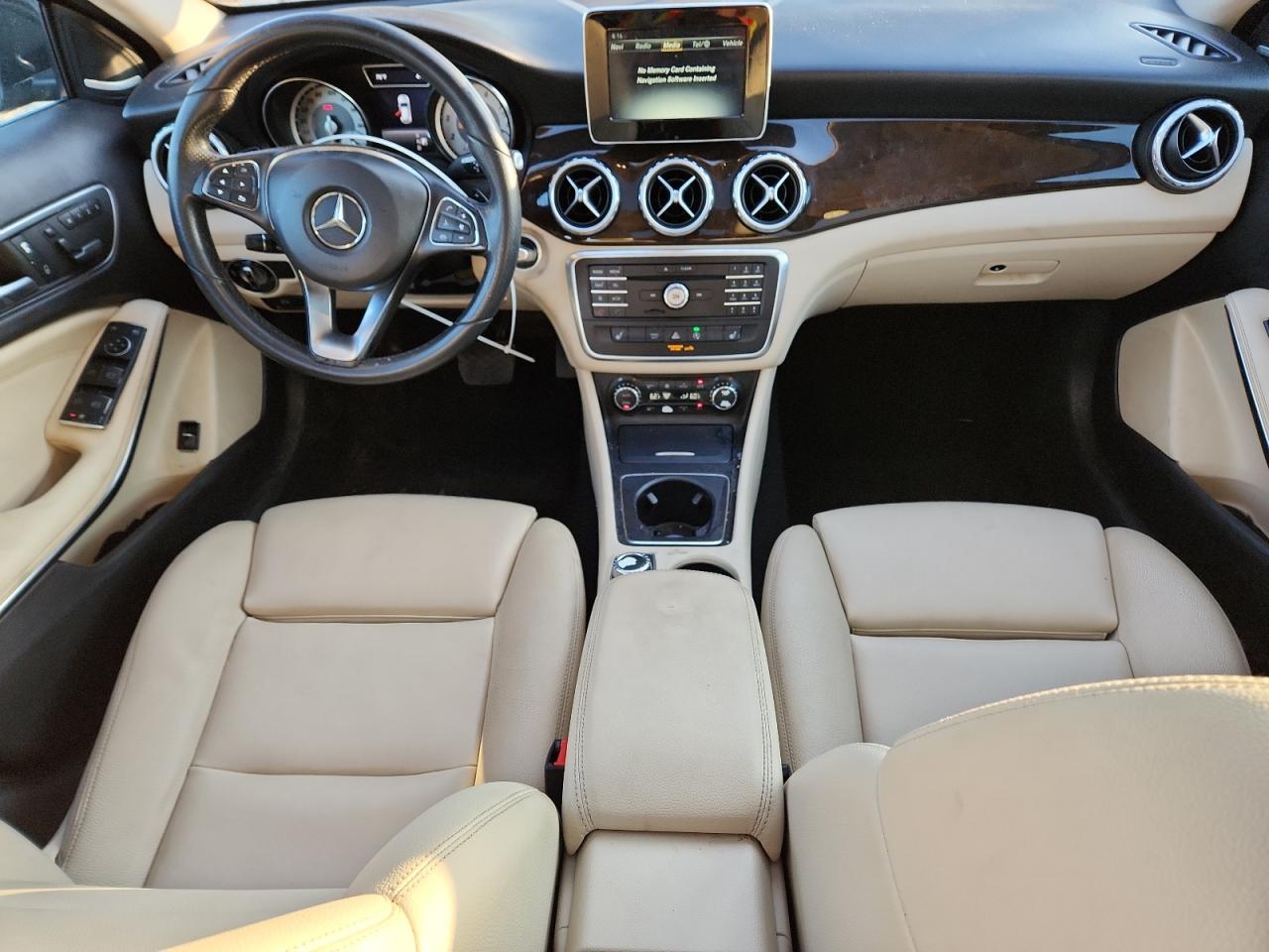 MERCEDES-BENZ GLA-CLASS 250