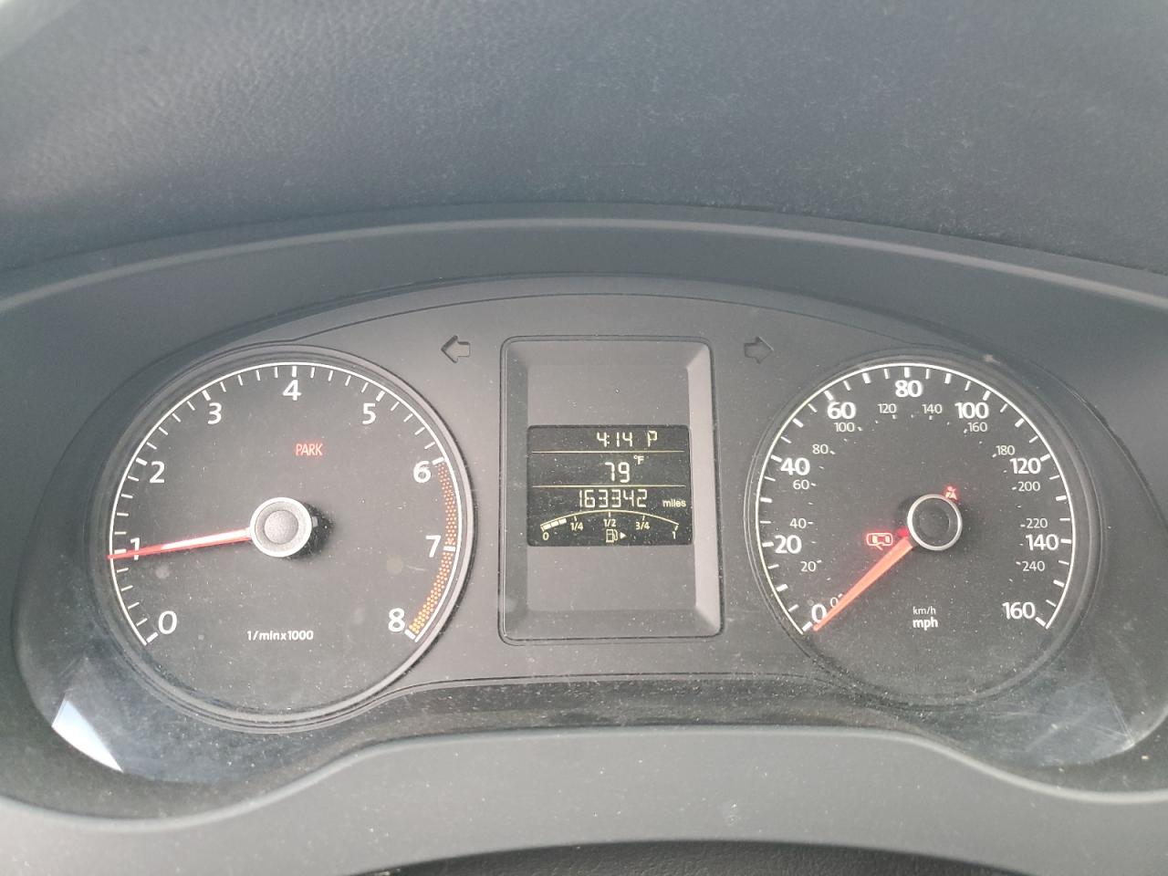 VOLKSWAGEN JETTA BASE