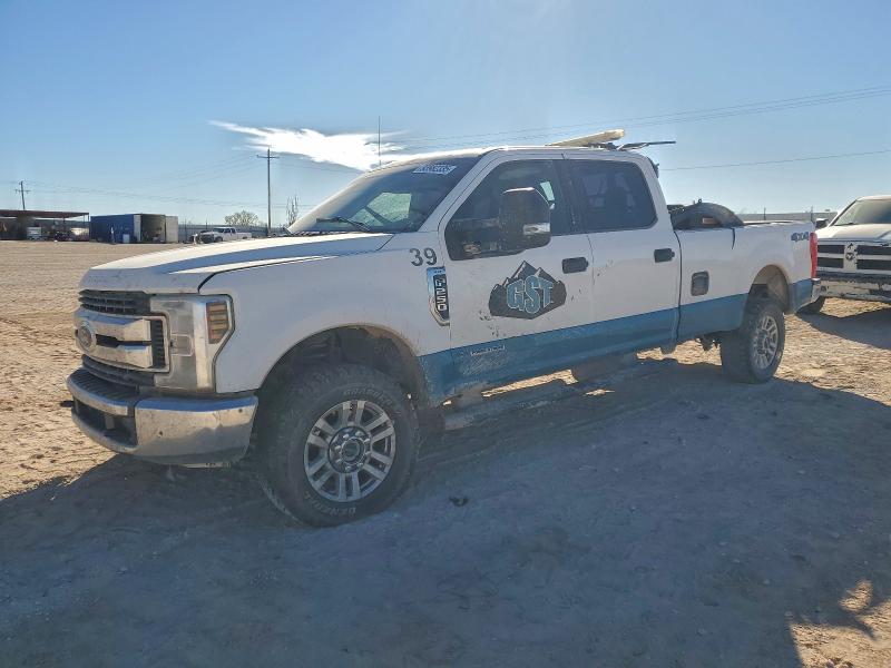 Global Auto Auctions: 2018 FORD F250 SUPER