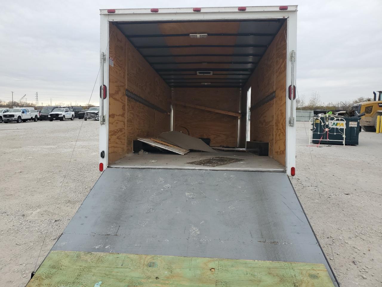 Lot #3291299446 2009 TRAIL KING TRAILER