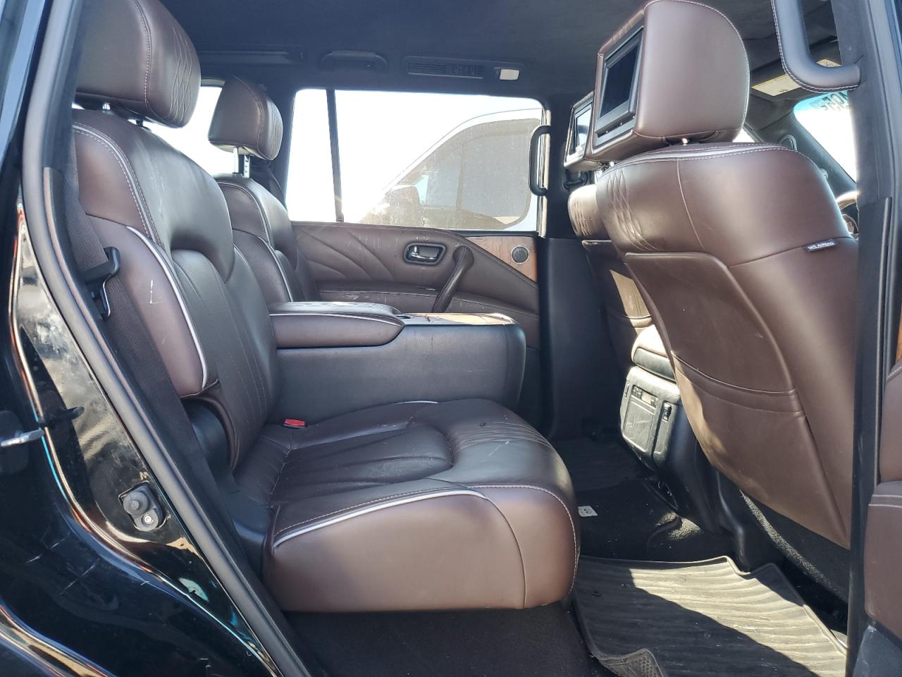 INFINITI QX80 BASE