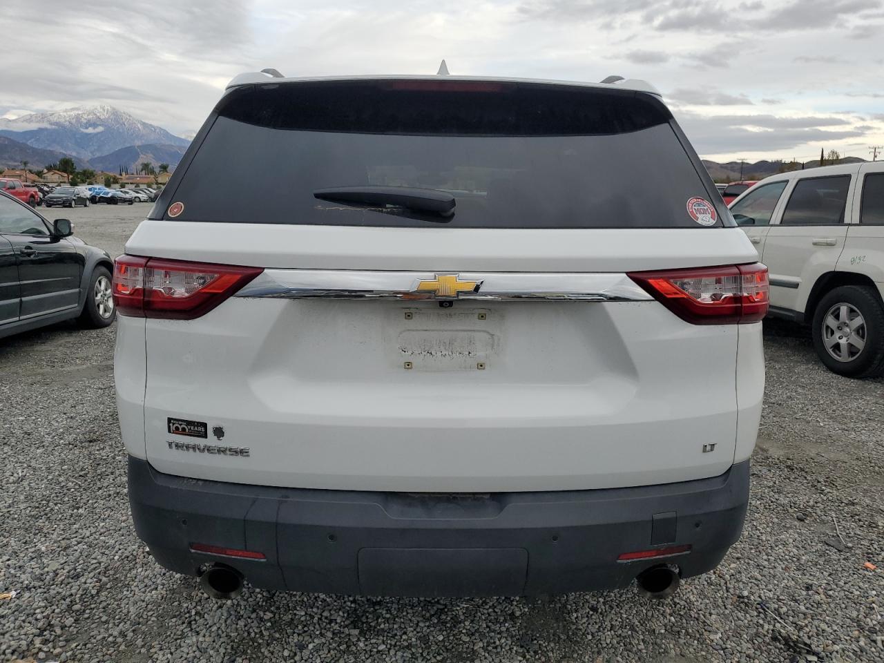 CHEVROLET TRAVERSE LT