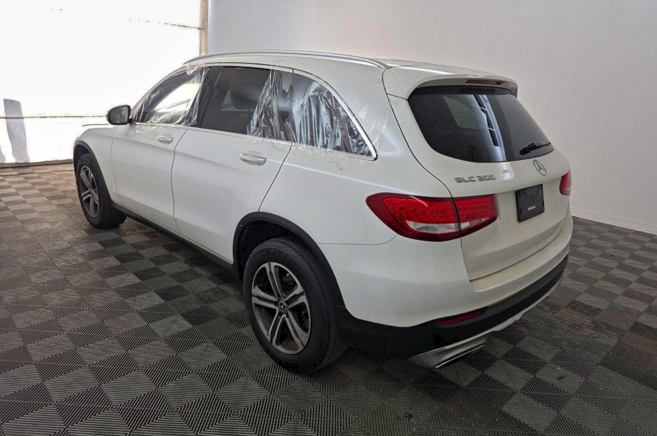 MERCEDES-BENZ GLC-CLASS 300