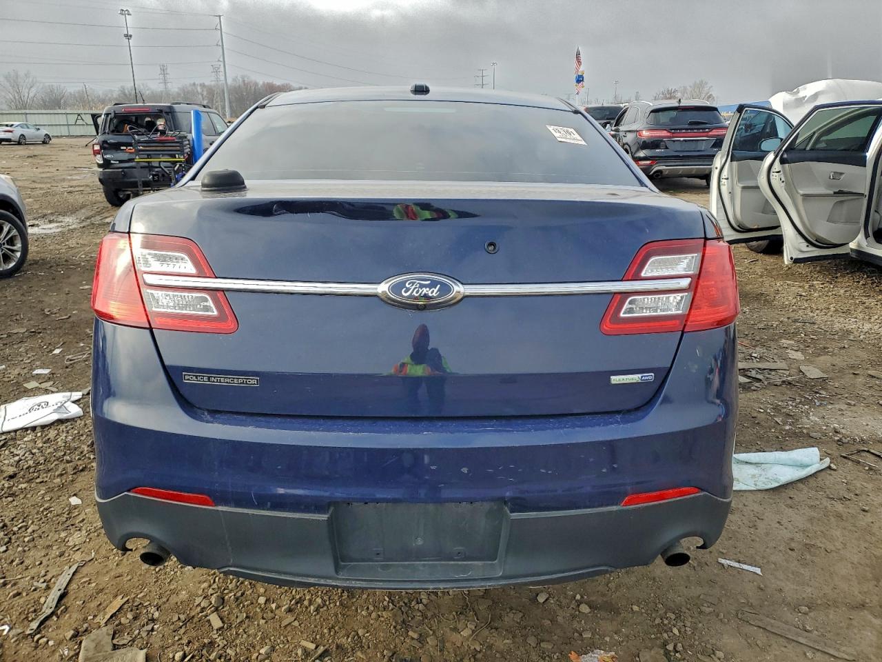 FORD TAURUS POLICE INTERCEPTOR