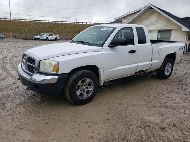 Global Auto Auctions: 2005 DODGE DAKOTA SLT