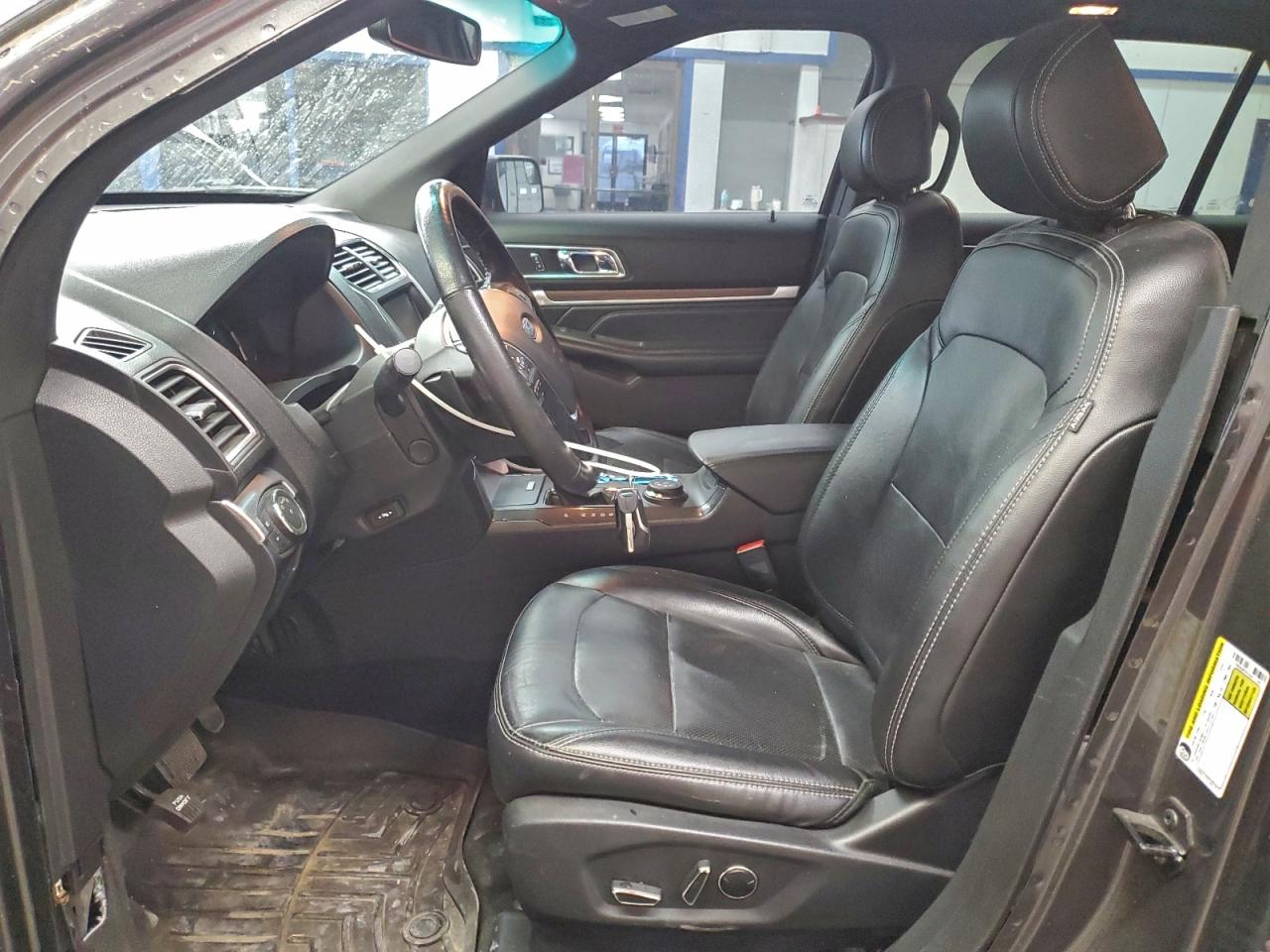 FORD EXPLORER LIMITED