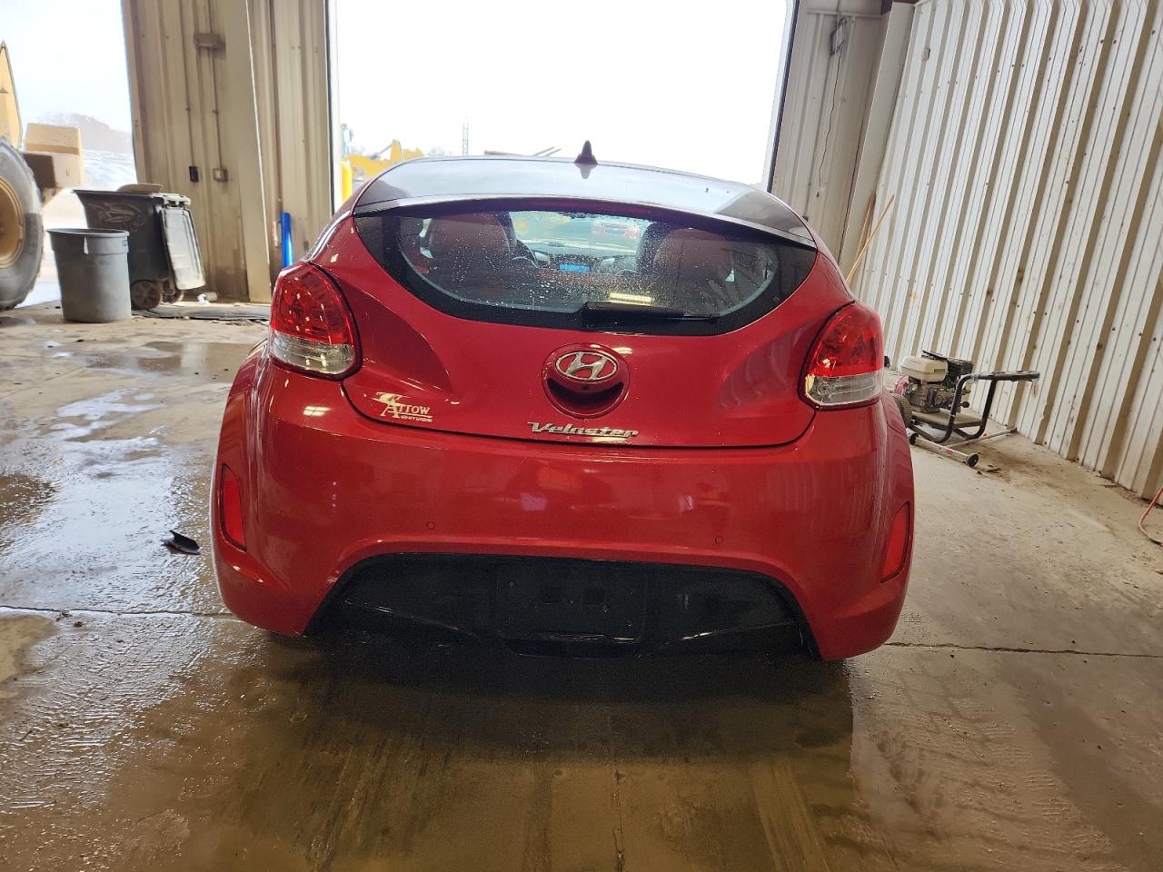 HYUNDAI VELOSTER