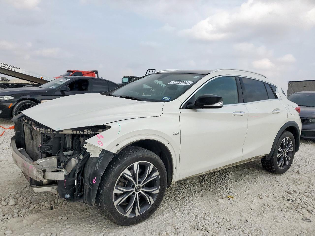 Lot #3318178388 2017 INFINITI QX30 BASE