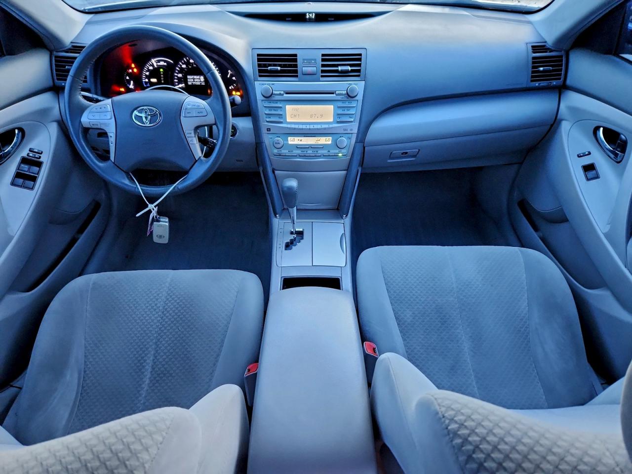 Lot #3302153133 2009 TOYOTA CAMRY HYBR