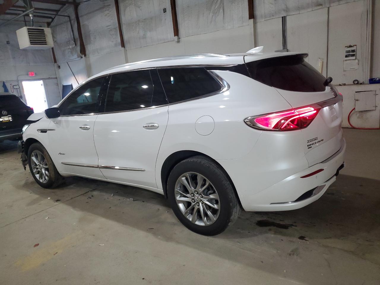 BUICK ENCLAVE AVENIR
