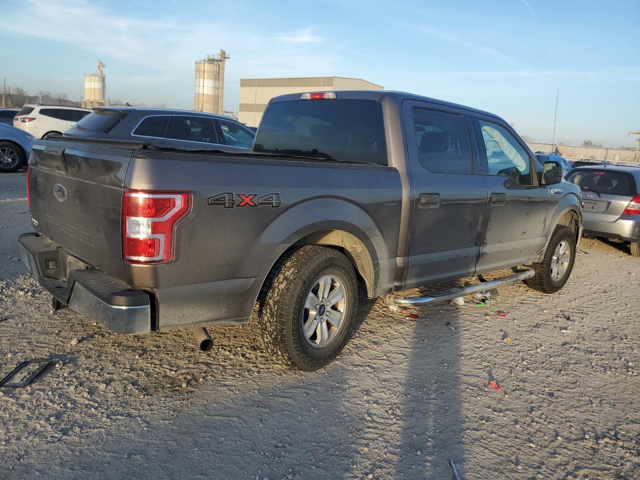 FORD F-150 SUPERCREW