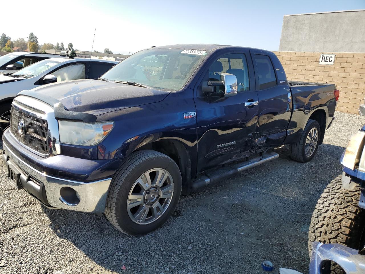 TOYOTA TUNDRA DOUBLE CAB SR5