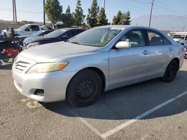 TOYOTA CAMRY BASE