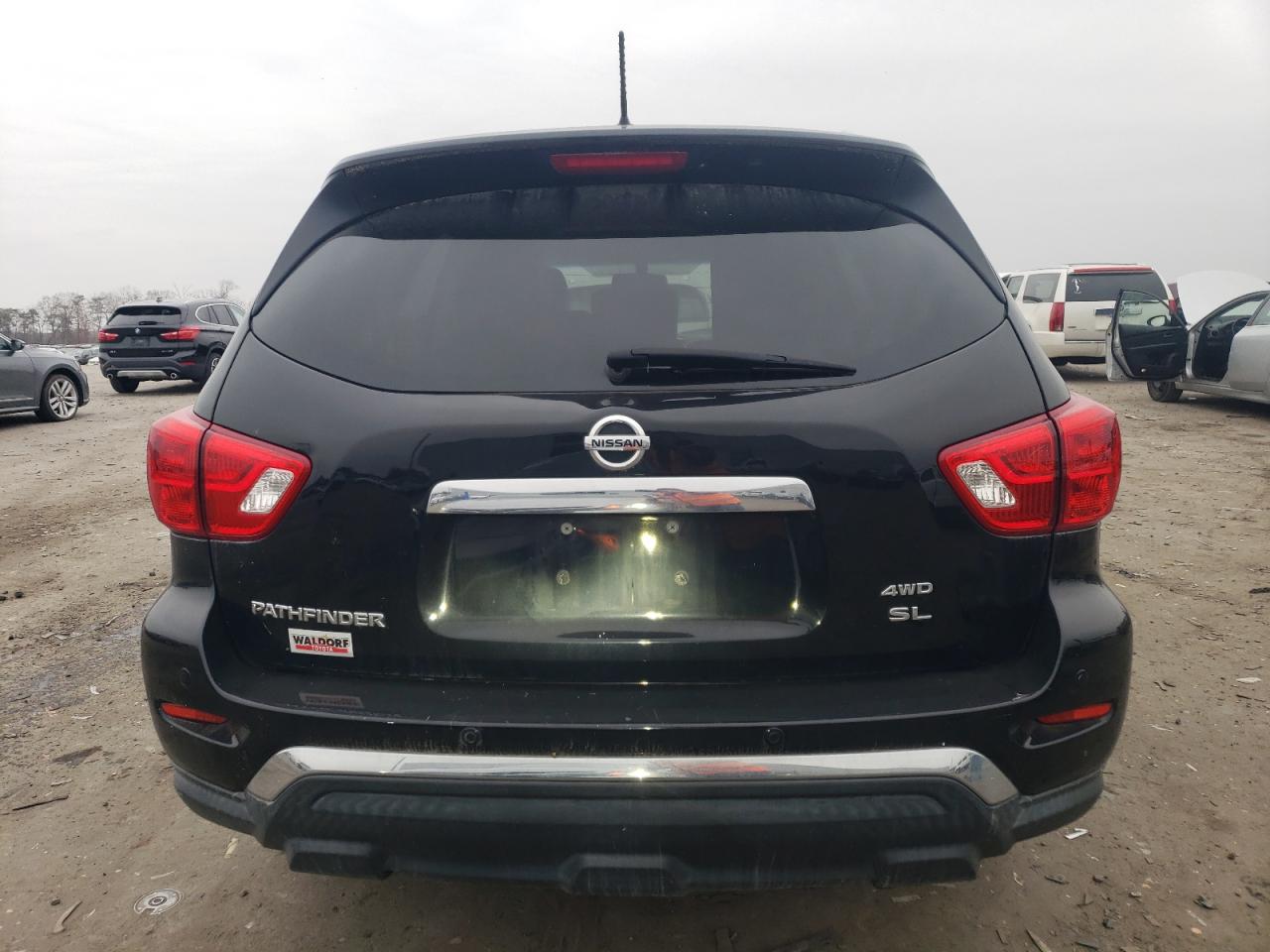 NISSAN PATHFINDER S