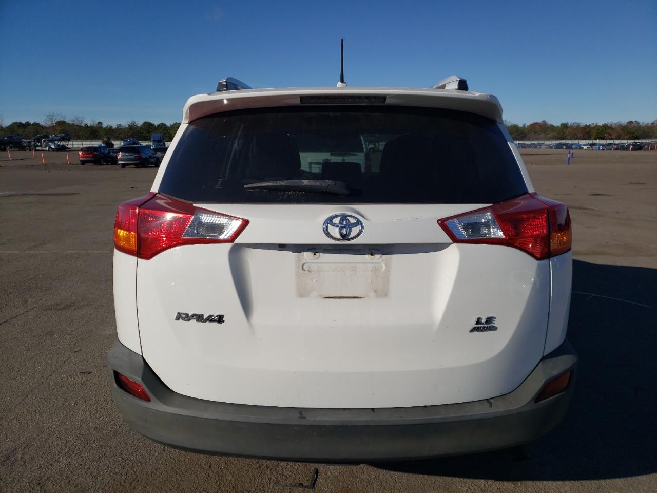 TOYOTA RAV4 LE