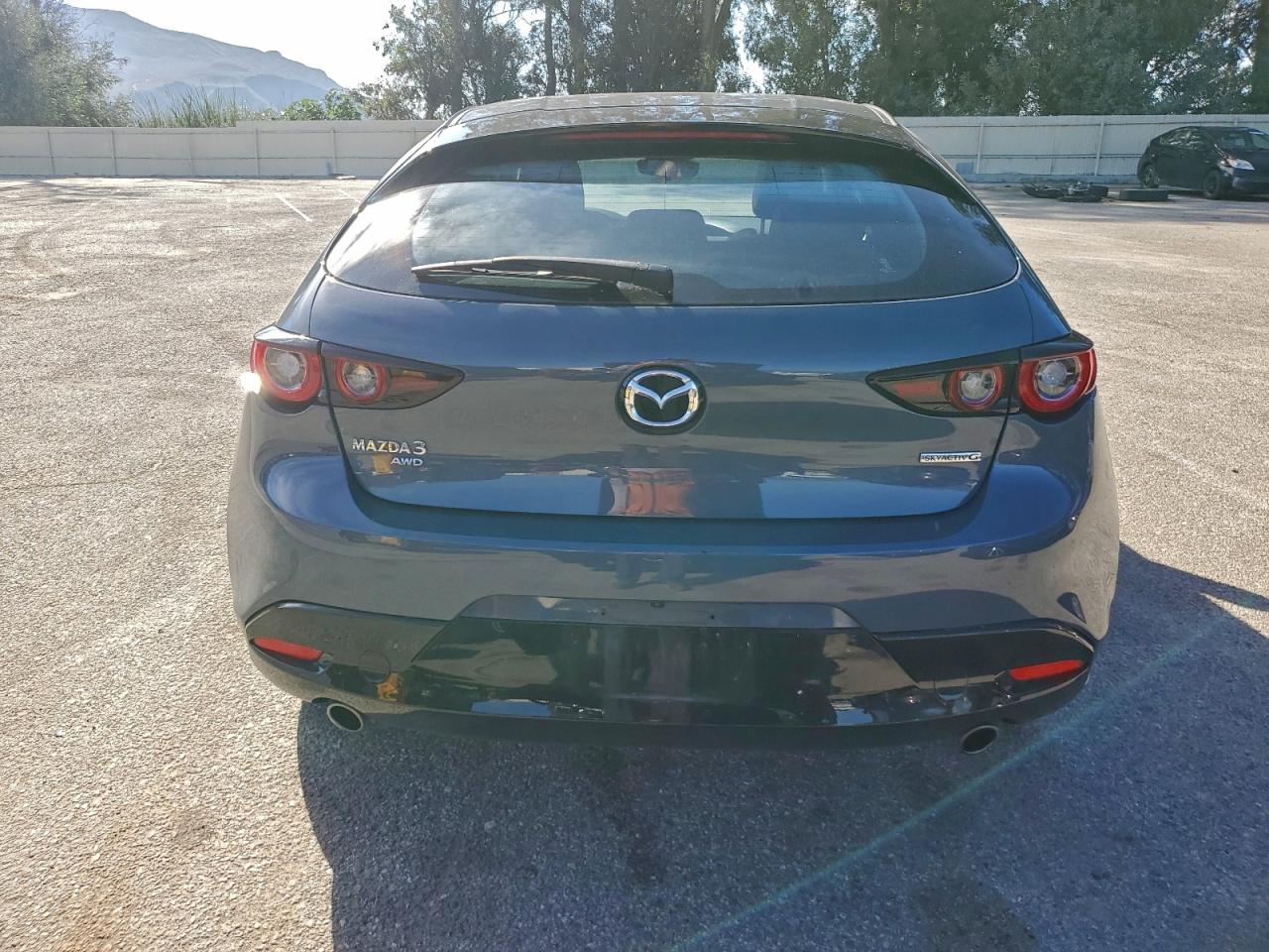 MAZDA 3 PREFERRED