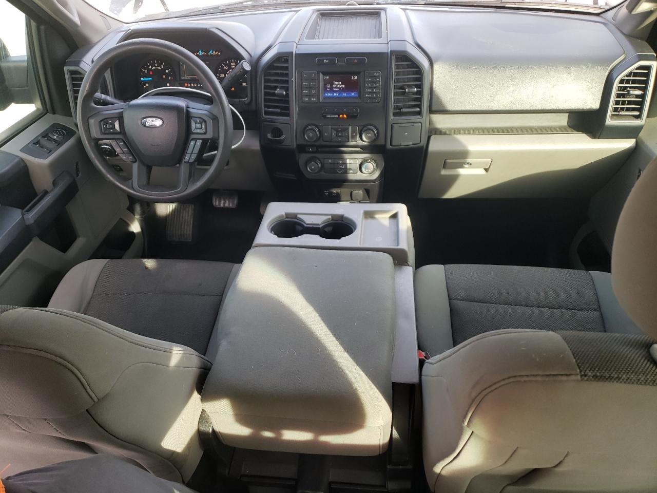 FORD F-150 SUPER CAB