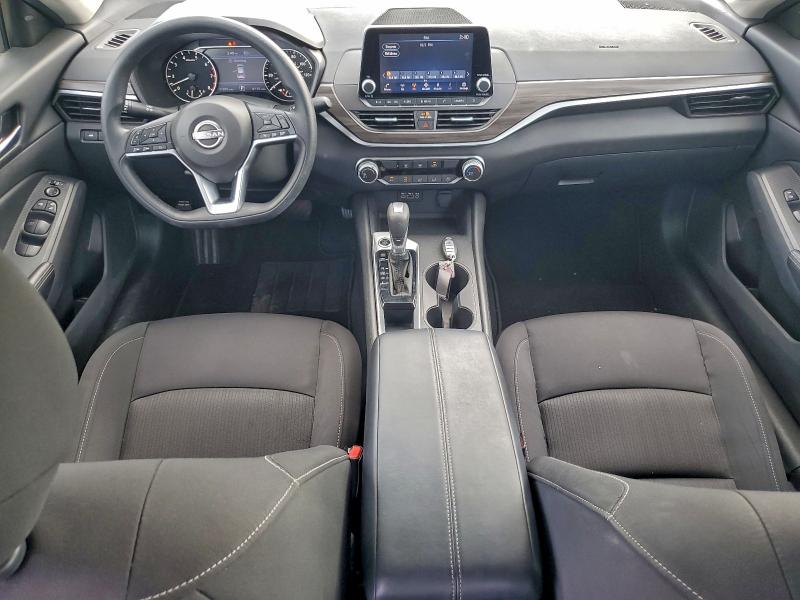 2025 NISSAN ALTIMA SV #3303636929
