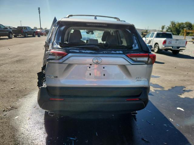 2025 TOYOTA RAV4 XLE P #3292551699