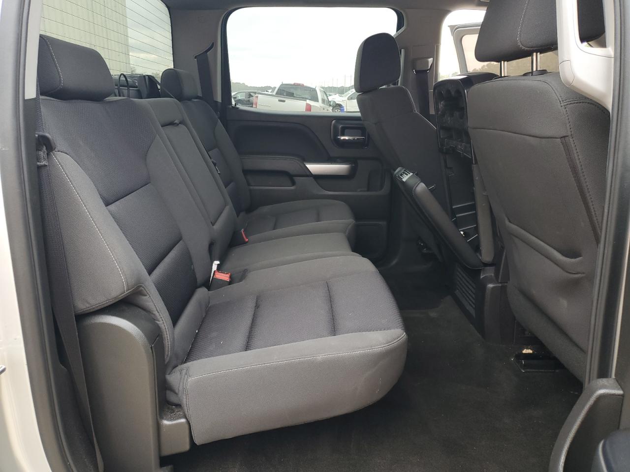 CHEVROLET SILVERADO C1500 LT