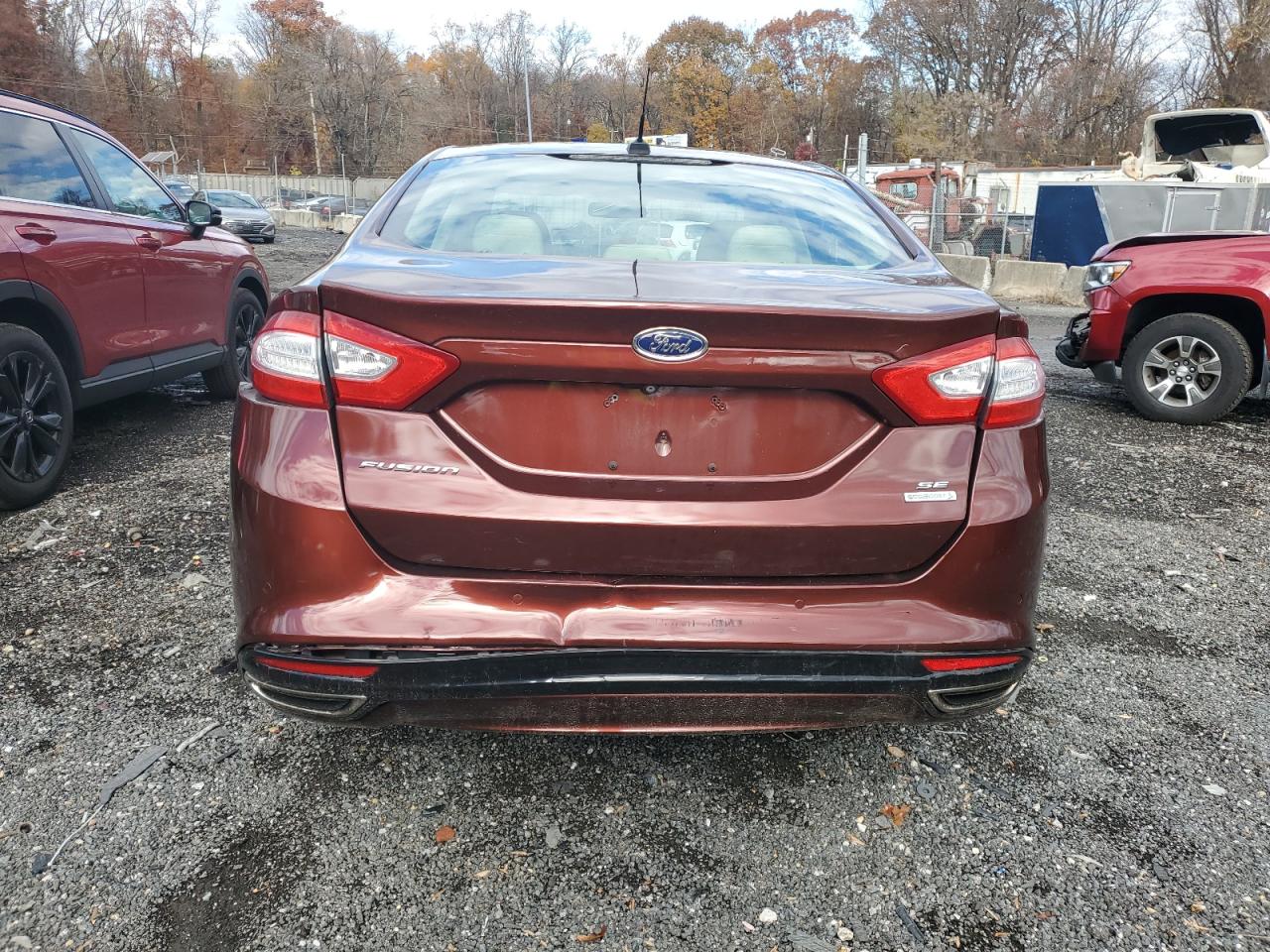 FORD FUSION SE