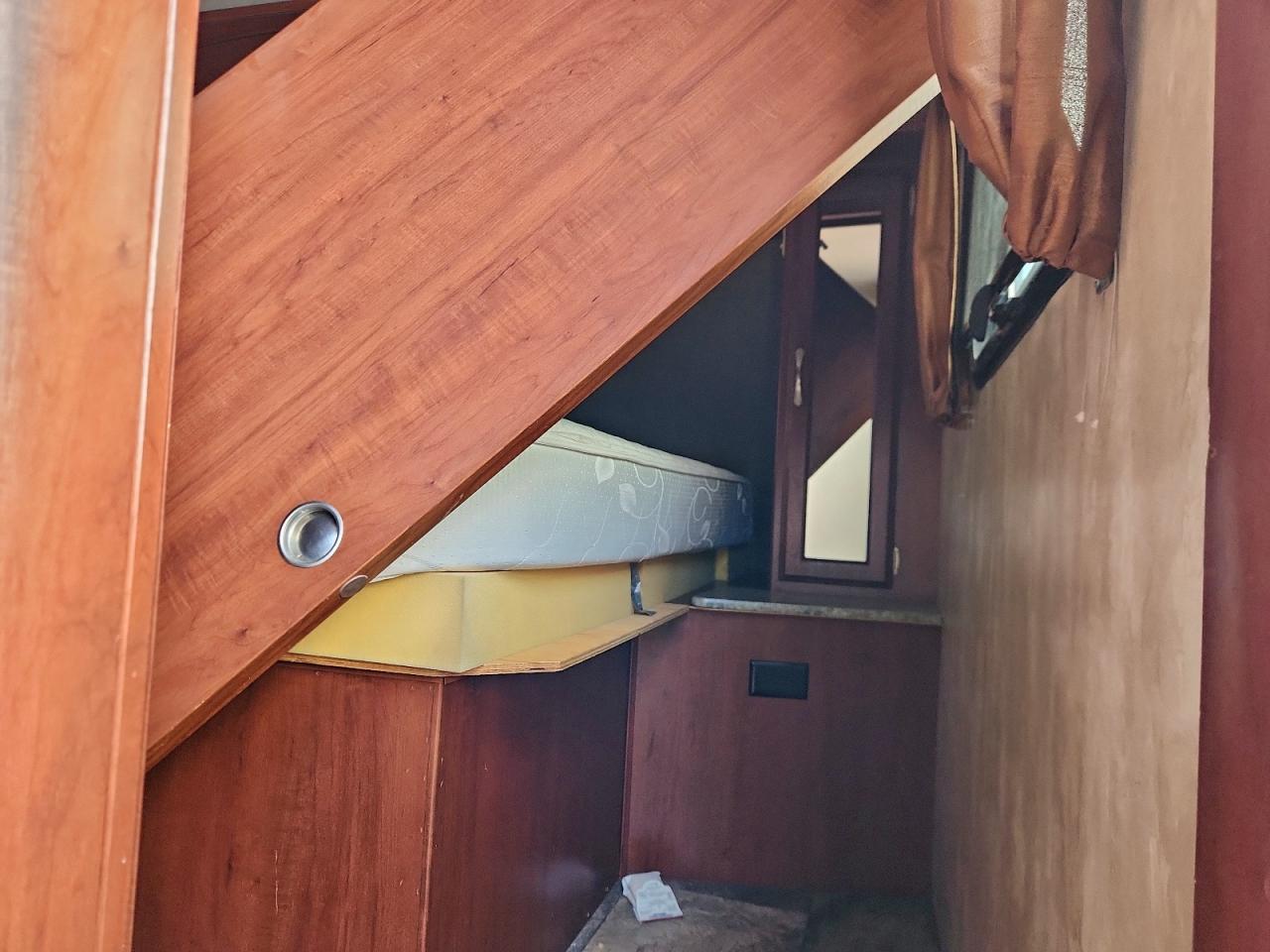 Lot #3298153293 2015 WINNEBAGO TRAILER