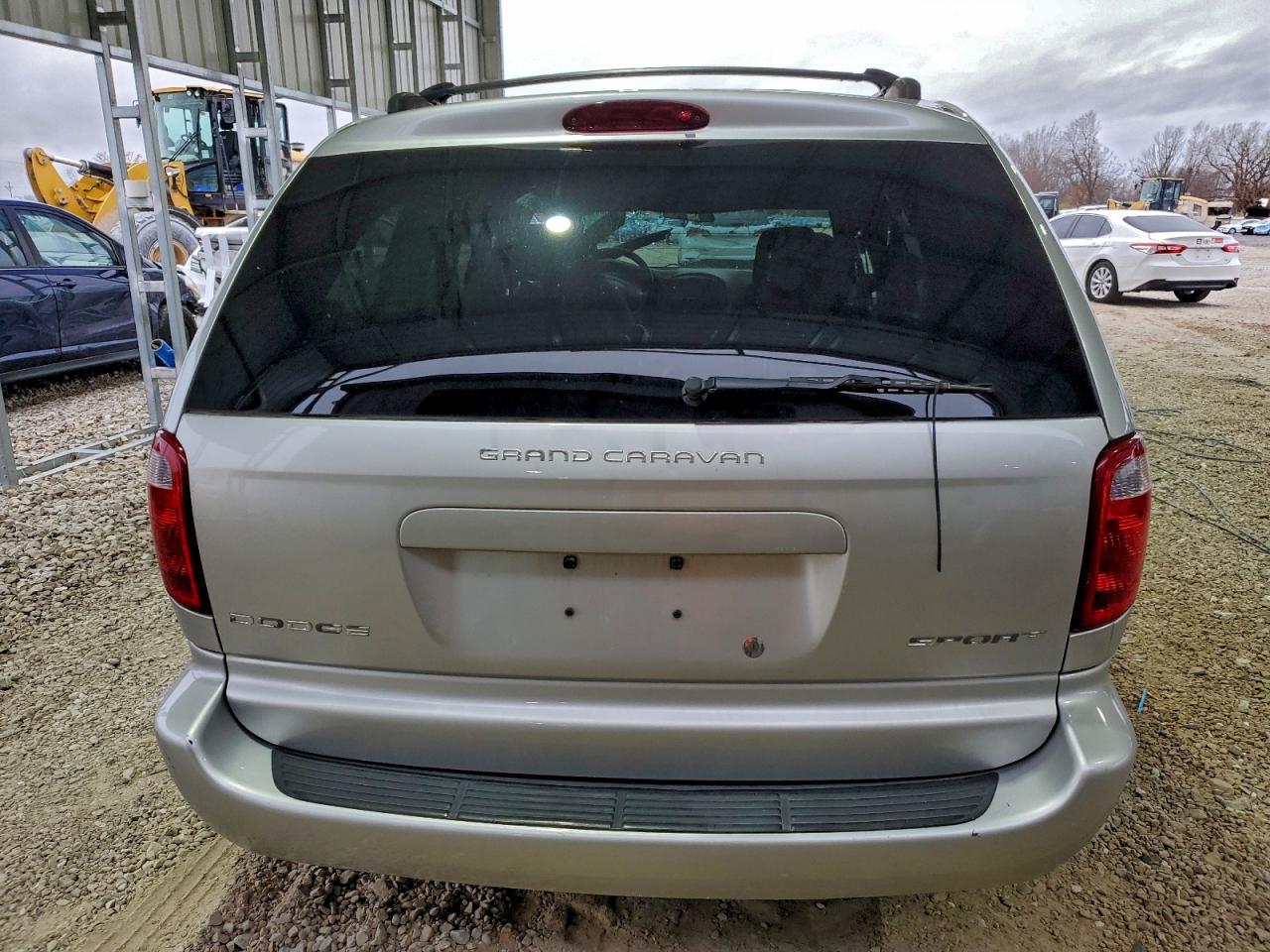 Lot #3301944423 2003 DODGE GRAND CARA