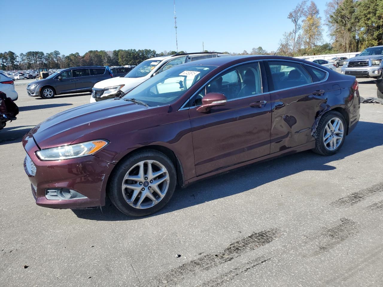 FORD FUSION SE