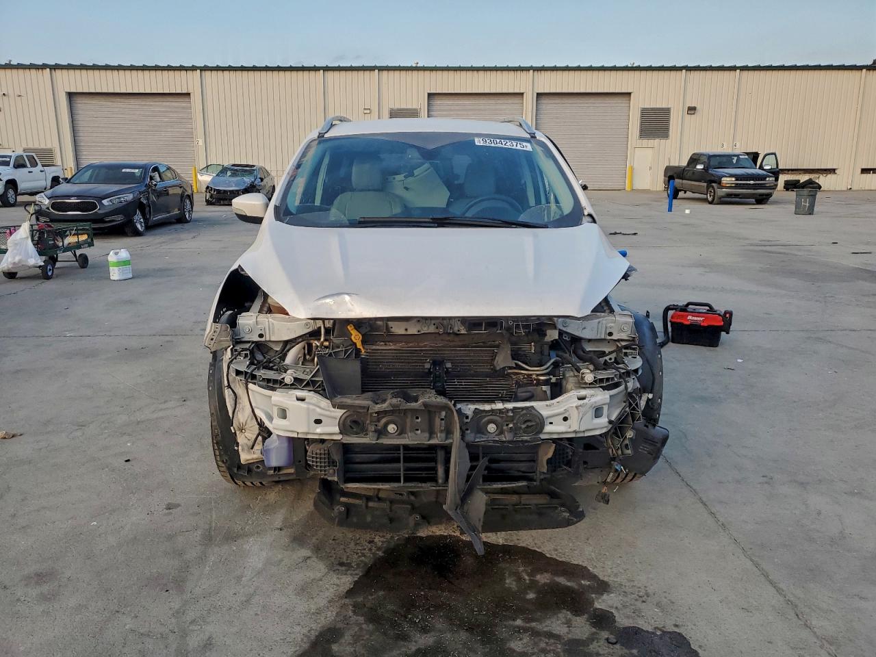 FORD ESCAPE TITANIUM