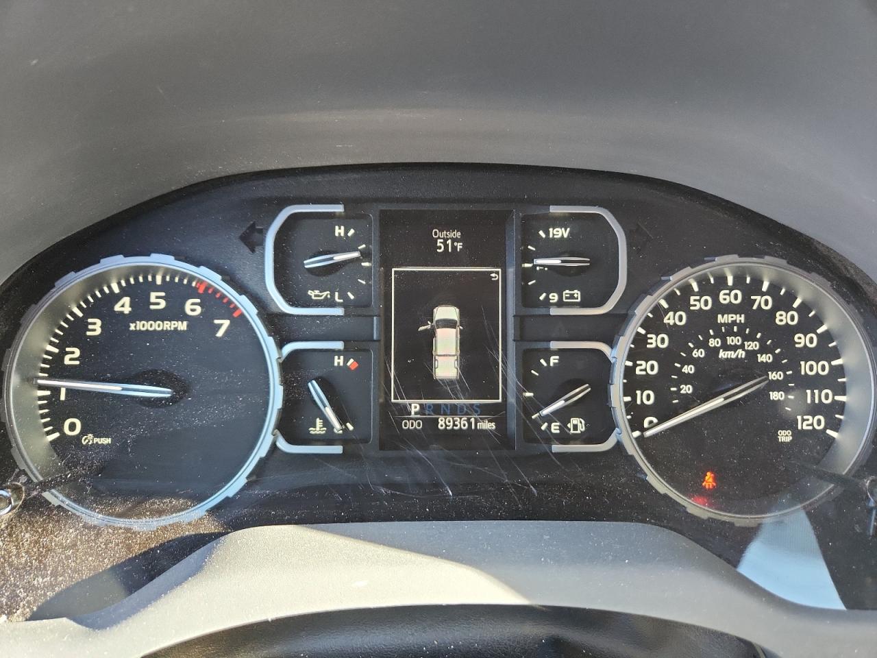 TOYOTA TUNDRA CREWMAX SR5