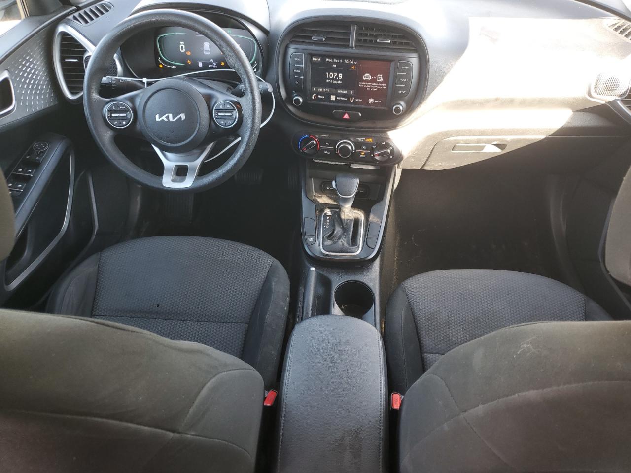 KIA SOUL LX