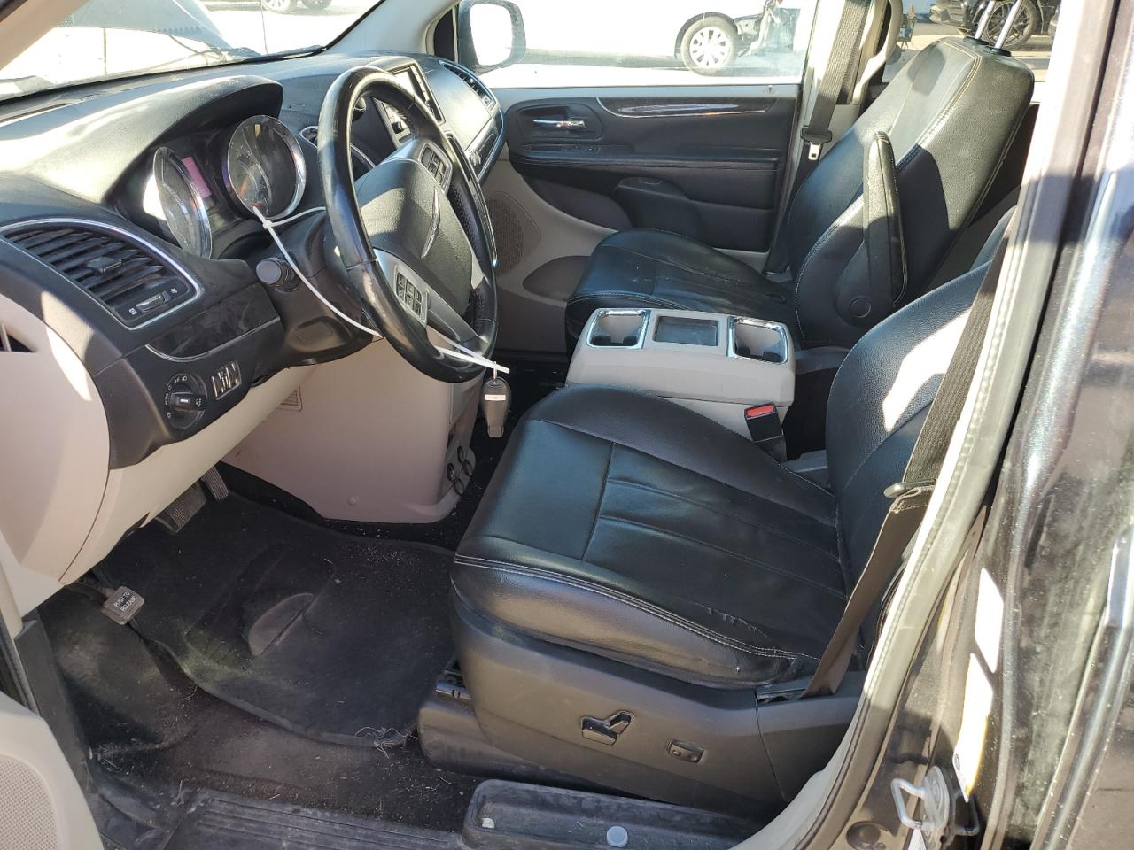 CHRYSLER TOWN & COUNTRY TOURING