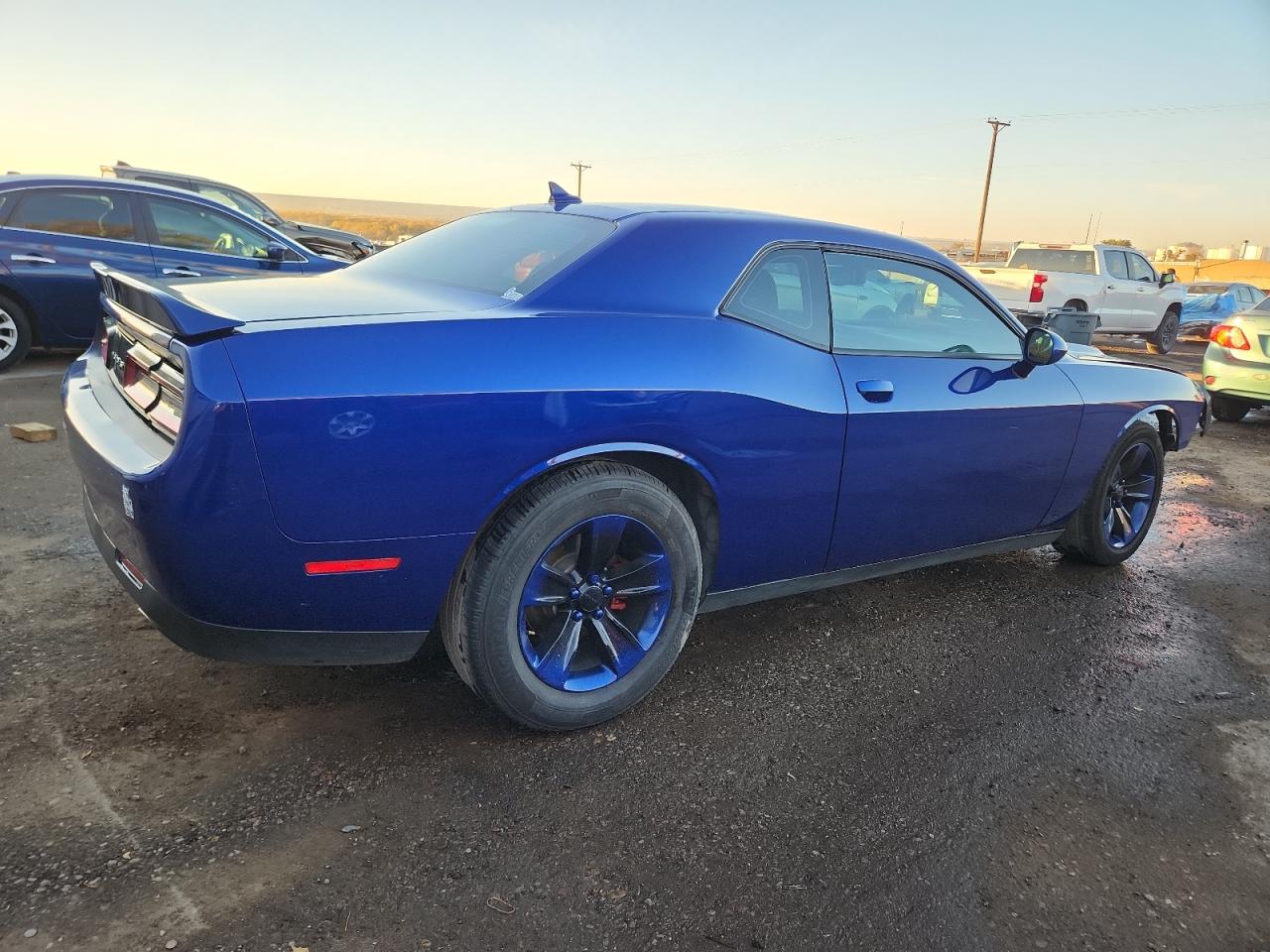 DODGE CHALLENGER SXT