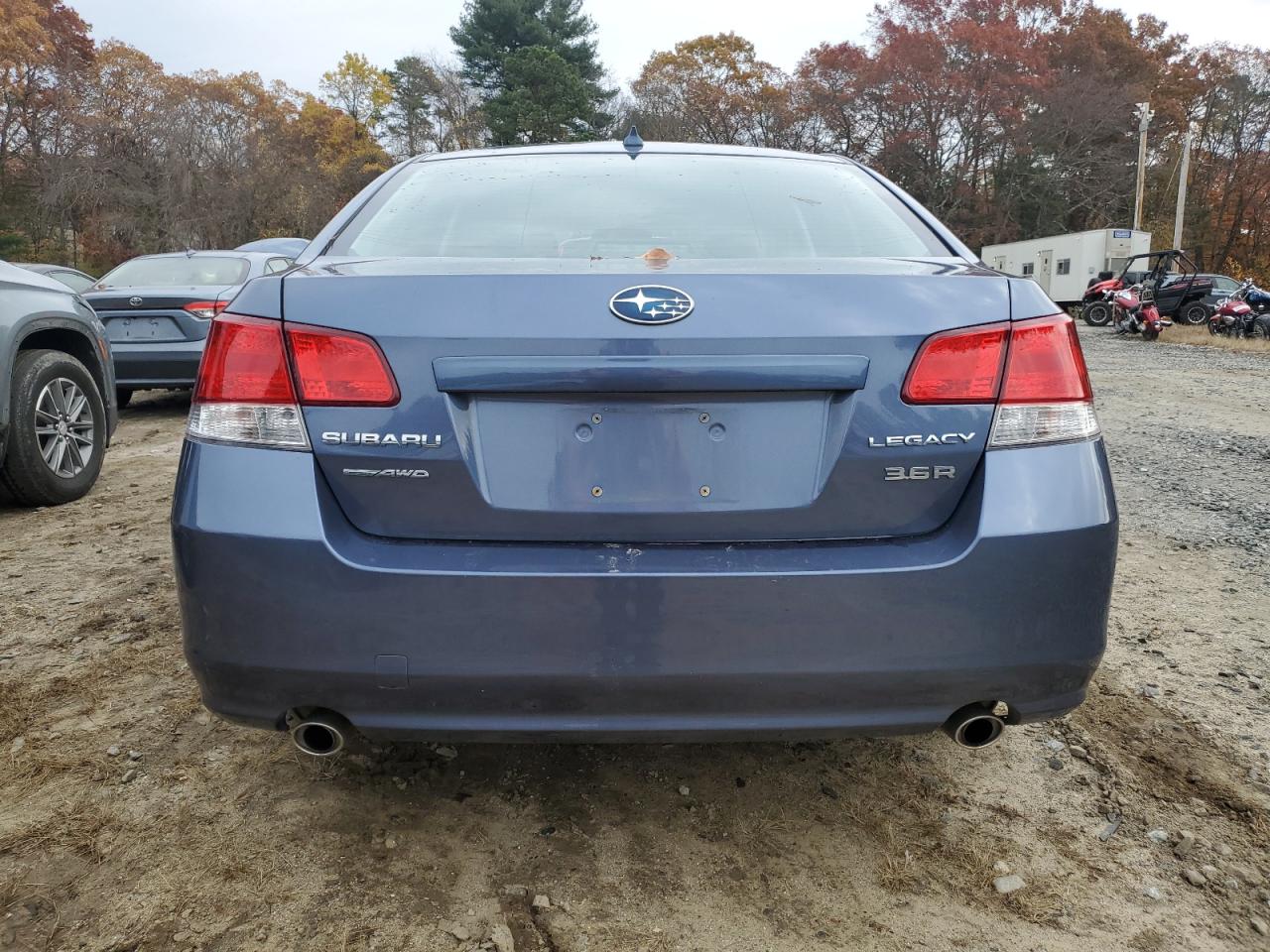 SUBARU LEGACY 3.6R LIMITED